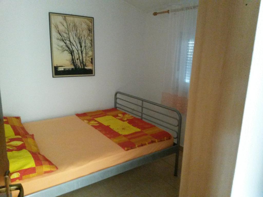 Ruzica Apartments Vir Exterior photo