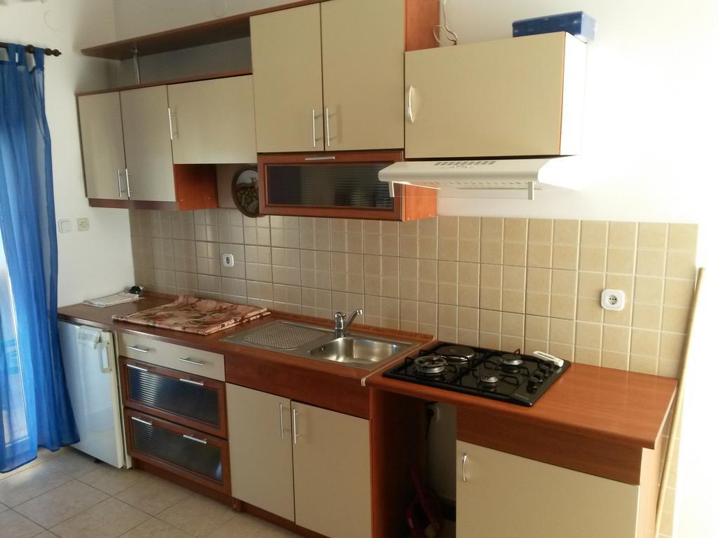 Ruzica Apartments Vir Exterior photo